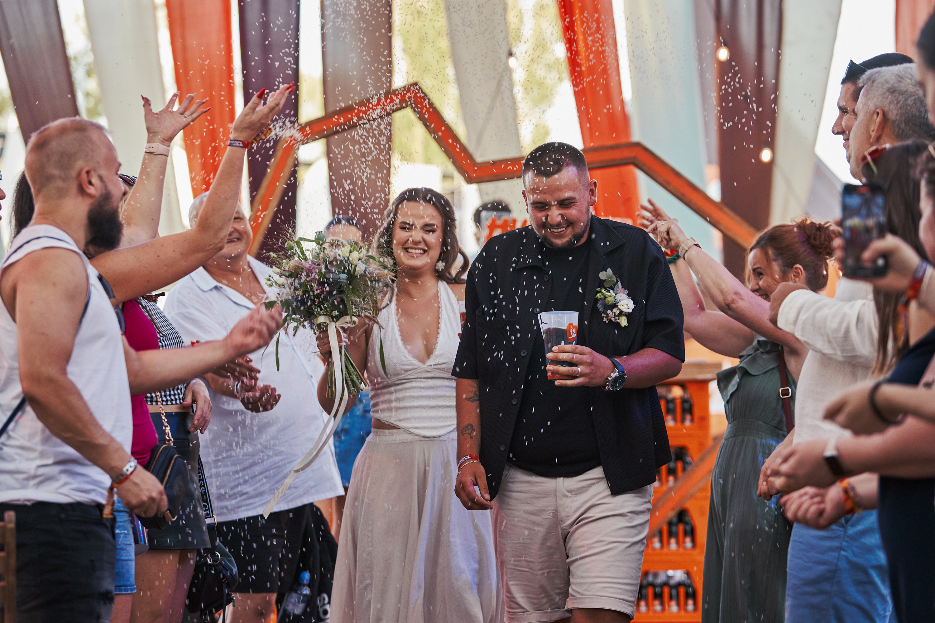 Kofola v létě pomohla k tisícům nových známostí a na festivalech oddala desítky párů 